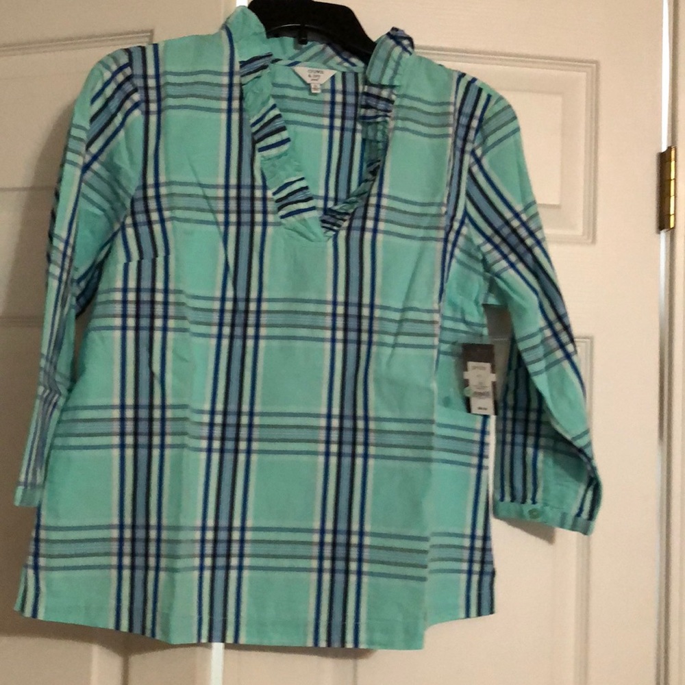 Crown and Ivy blouse